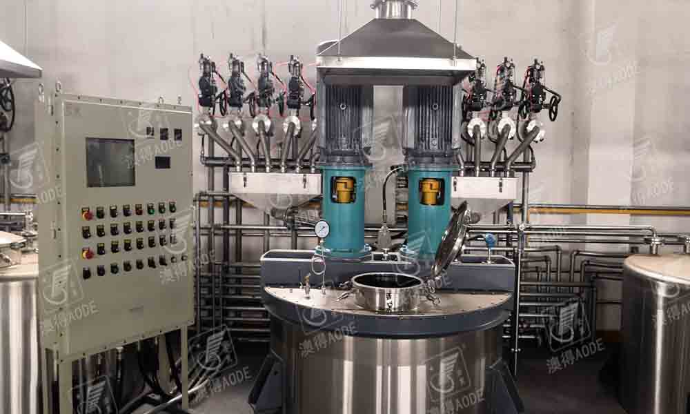 絲印(yìn)油墨生(sheng)産設備(bei)