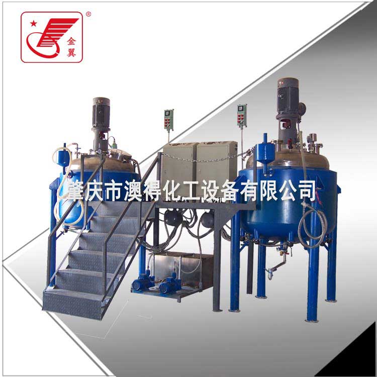 1000L不鏽(xiu)鋼電加熱反(fǎn)應釜