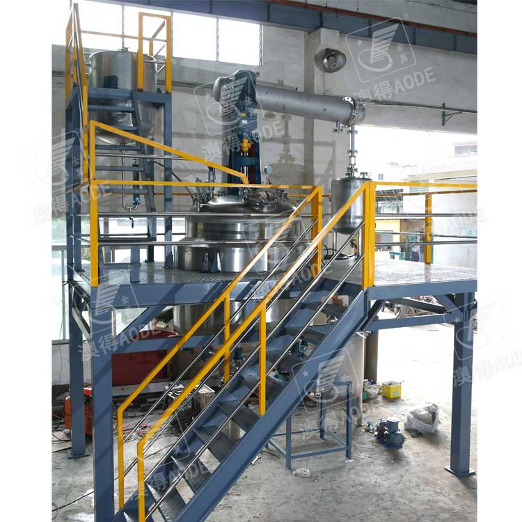 分散研磨(mo)攪拌脫泡(pào)一體釜